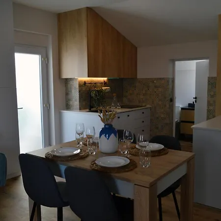 Holiday home Porta 4 - Patio Do Pescador *